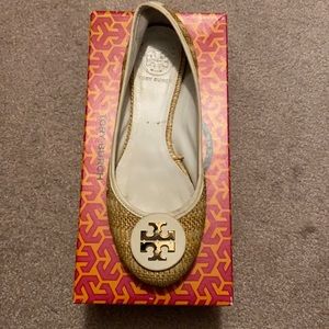 Tory Burch Reva Straw Flats. Size 8.